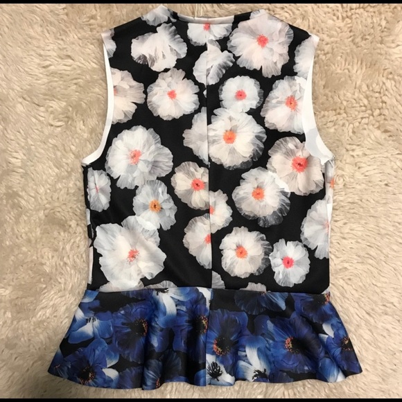Zara Floral Sleeveless Top | Medium - Picture 4 of 4